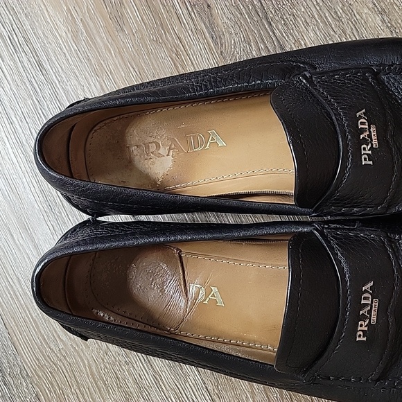 Prada Milano Black Pebbled Leather Penny Loafers Driver Shoes Logo Men's 5 GUC - Picture 3 of 13
